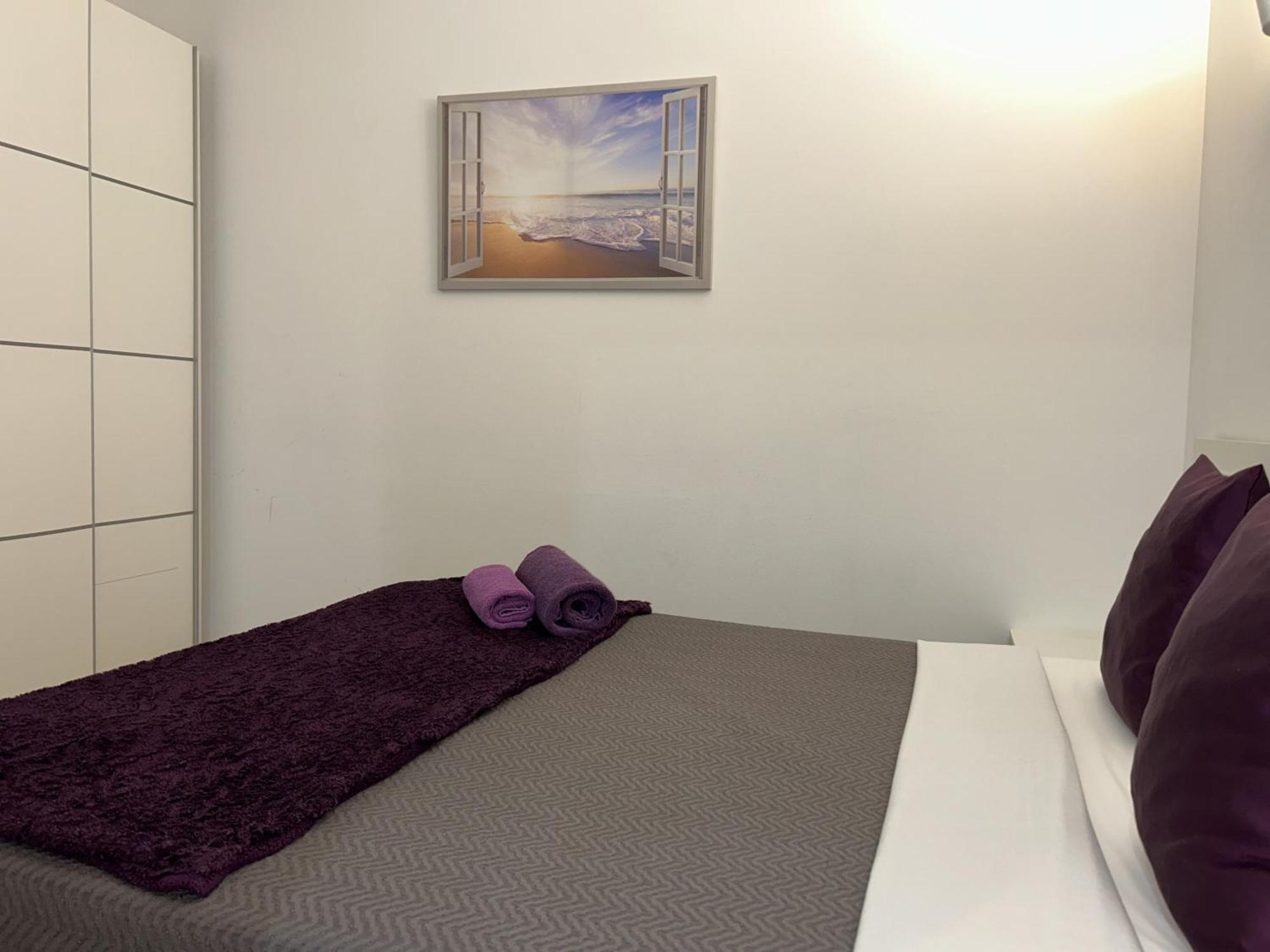 Apartahotel Baldiri Sant Boi de Llobregat Kültér fotó