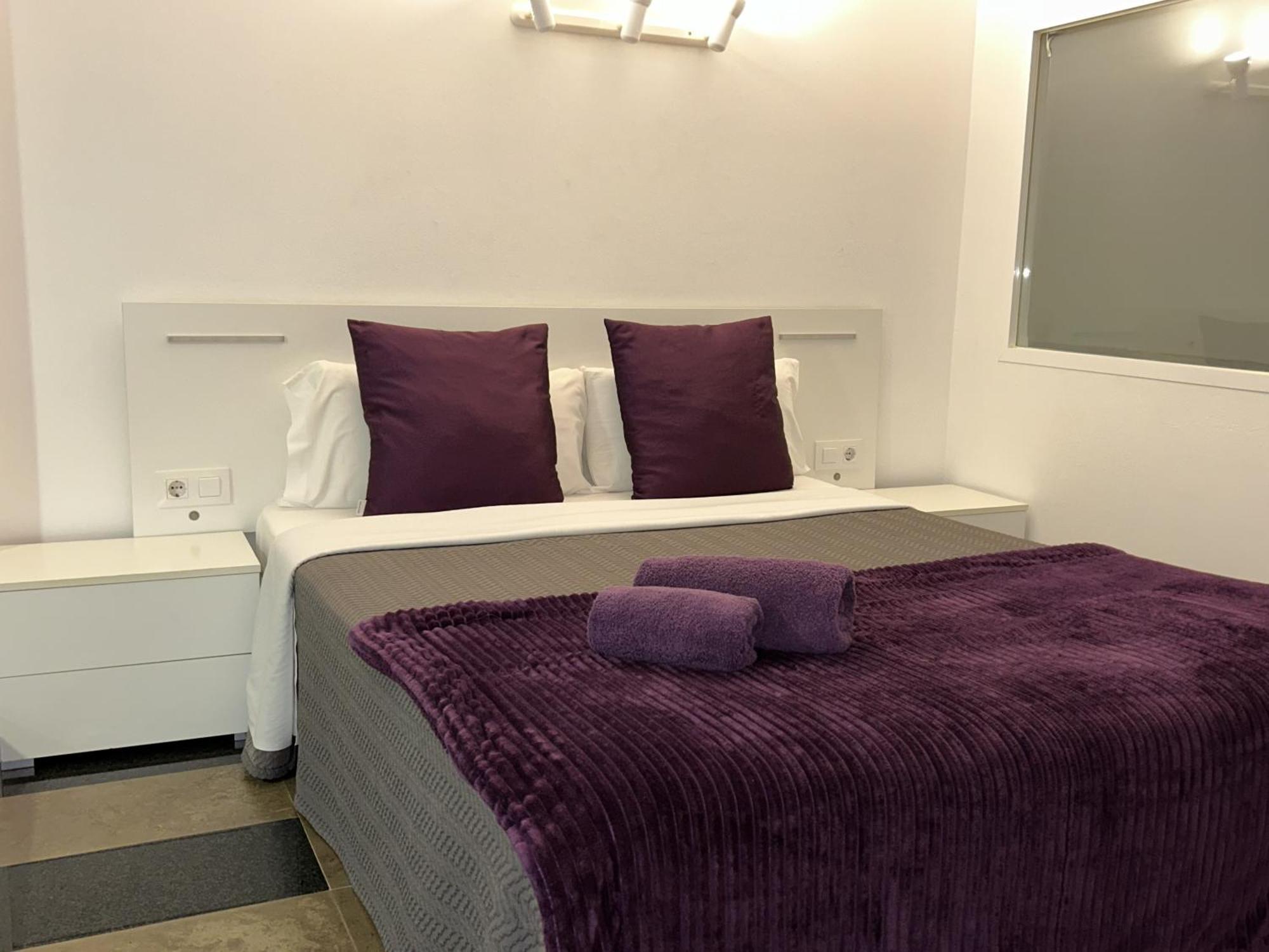 Apartahotel Baldiri Sant Boi de Llobregat Kültér fotó