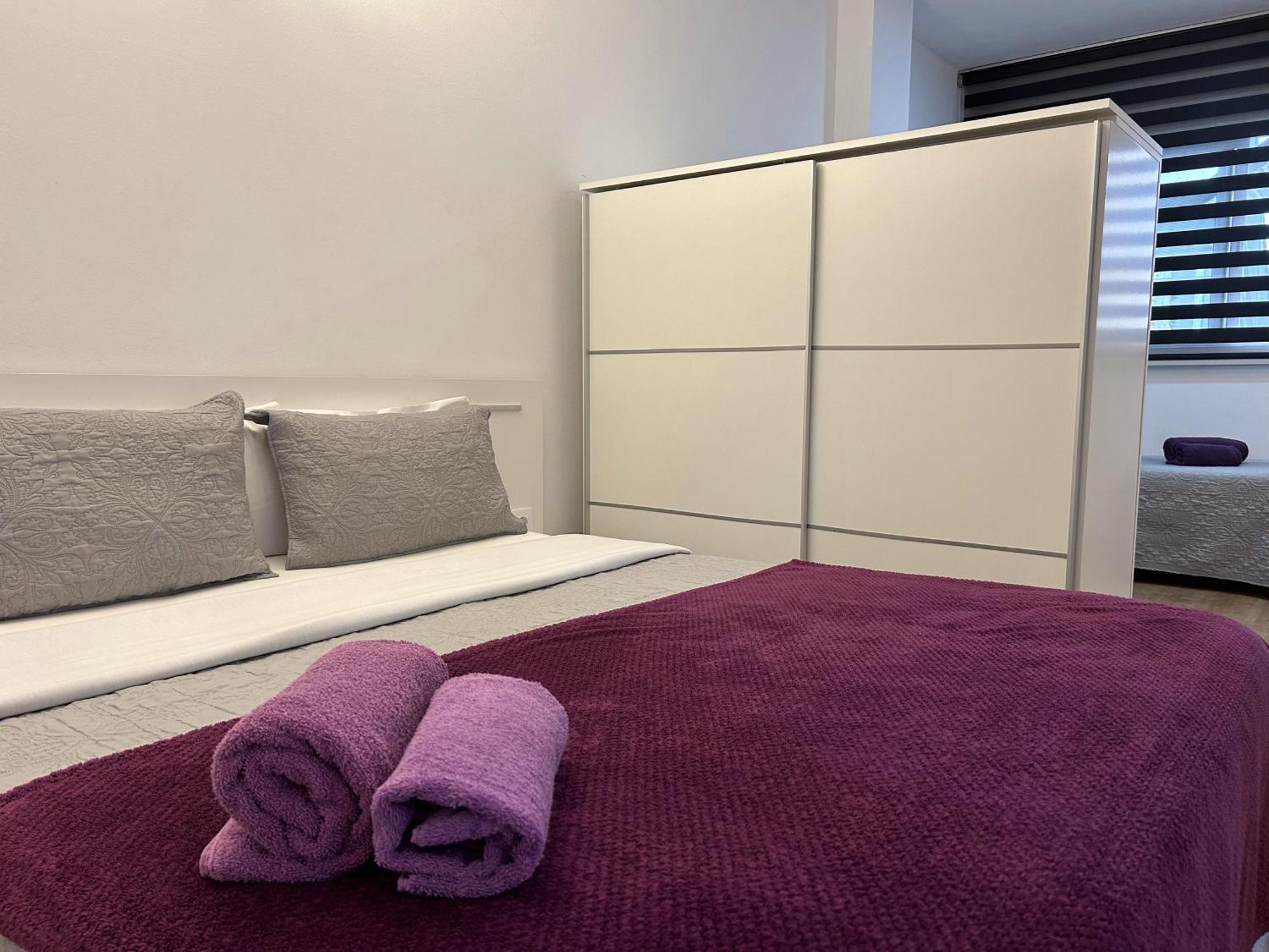 Apartahotel Baldiri Sant Boi de Llobregat Kültér fotó