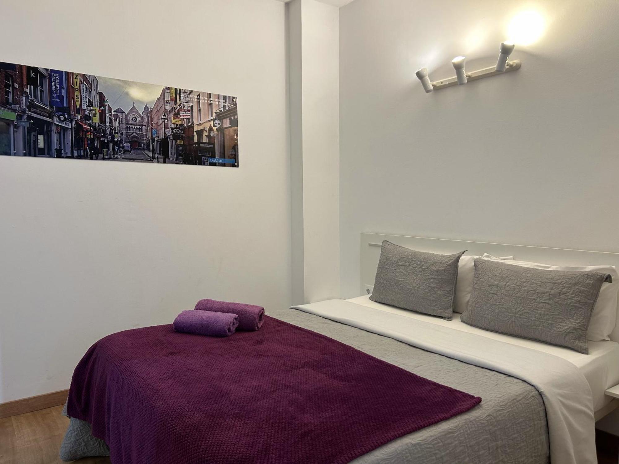 Apartahotel Baldiri Sant Boi de Llobregat Kültér fotó