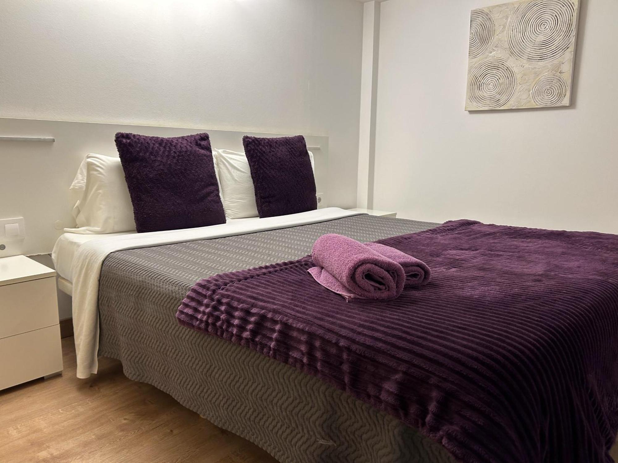 Apartahotel Baldiri Sant Boi de Llobregat Kültér fotó