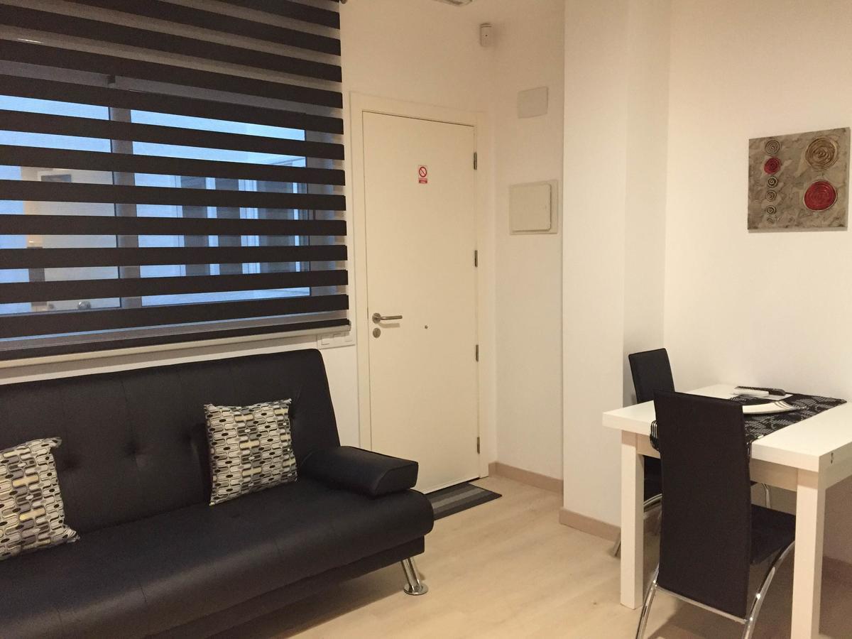 Apartahotel Baldiri Sant Boi de Llobregat Kültér fotó