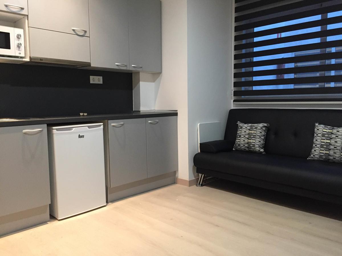 Apartahotel Baldiri Sant Boi de Llobregat Kültér fotó