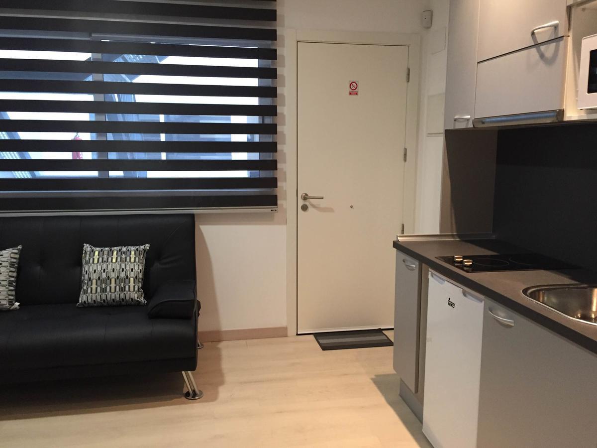 Apartahotel Baldiri Sant Boi de Llobregat Kültér fotó